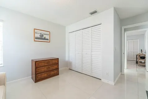 18370 Fresh Lake Way Boca Raton FL 33498