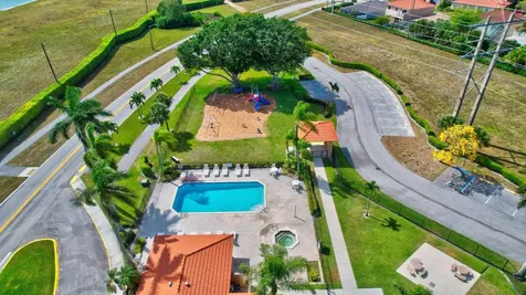 18370 Fresh Lake Way Boca Raton FL 33498