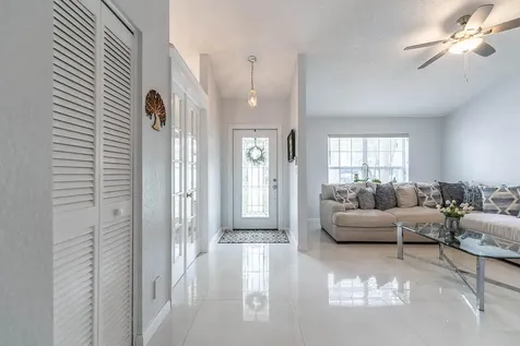 18370 Fresh Lake Way Boca Raton FL 33498