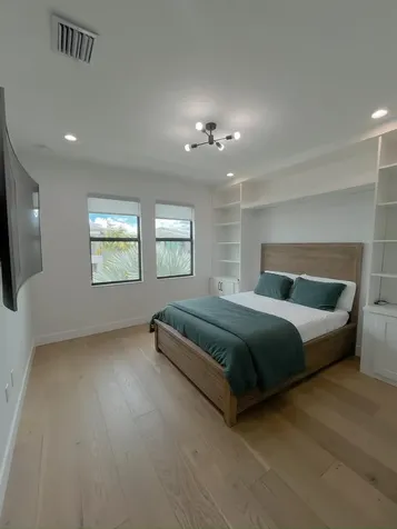 8227 Oceanus Drive Boca Raton FL 33496