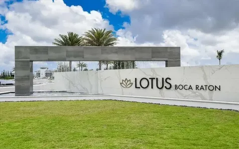 8227 Oceanus Drive Boca Raton FL 33496