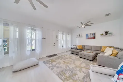 8335 NW 7th Terrace Boca Raton FL 33487