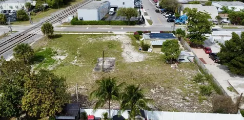 198 SE 4th Street Delray Beach FL 33483
