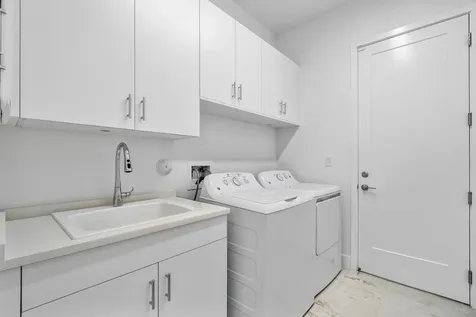 8254 Royal County Down Road Boca Raton FL 33434