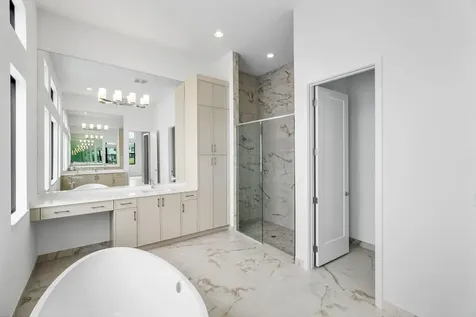 8254 Royal County Down Road Boca Raton FL 33434