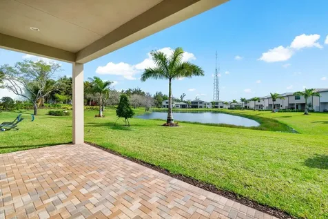 8254 Royal County Down Road Boca Raton FL 33434