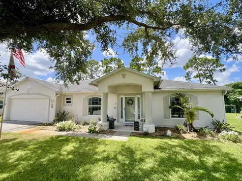 1774 Sw Janette Avenue Port Saint Lucie FL 34953