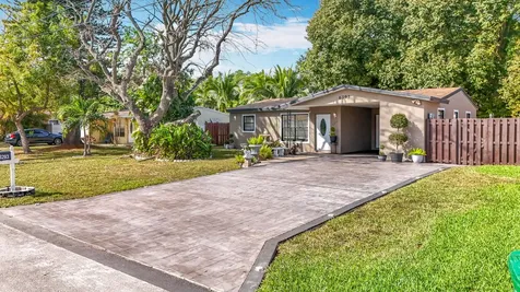 6293 Nw 27th Street Margate FL 33063