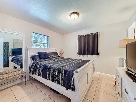 6293 Nw 27th Street Margate FL 33063