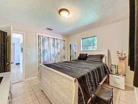 6293 Nw 27th Street Margate FL 33063
