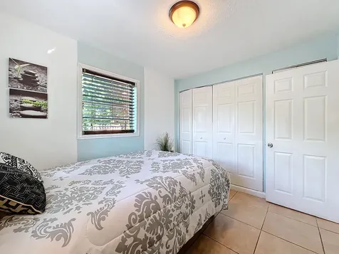 6293 Nw 27th Street Margate FL 33063