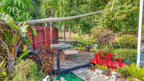 6293 Nw 27th Street Margate FL 33063