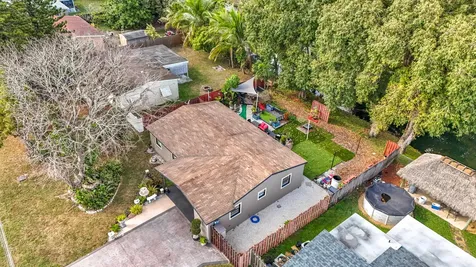 6293 Nw 27th Street Margate FL 33063