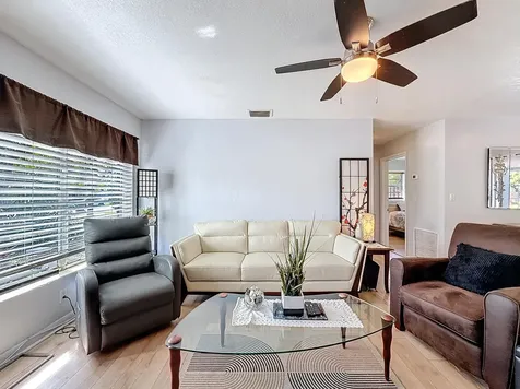 6293 Nw 27th Street Margate FL 33063