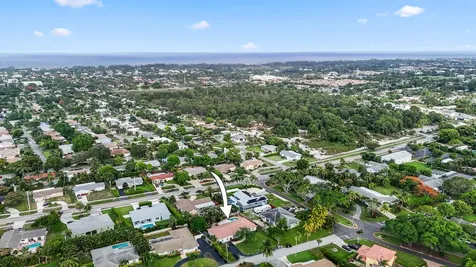 3030 Churchill Drive Boynton Beach FL 33435