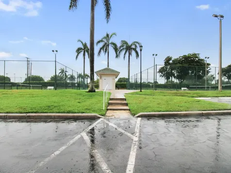 7837 Ashmont Circle Tamarac FL 33321