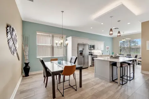 6782 Hillsdale Point Boynton Beach FL 33437