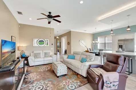 6782 Hillsdale Point Boynton Beach FL 33437