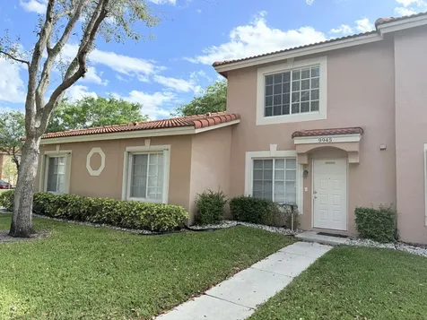 9945 Kamena Circle Boynton Beach FL 33436