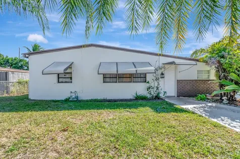 2931 French Avenue Lake Worth FL 33461