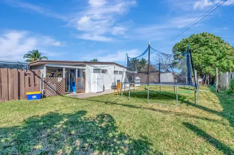 2931 French Avenue Lake Worth FL 33461