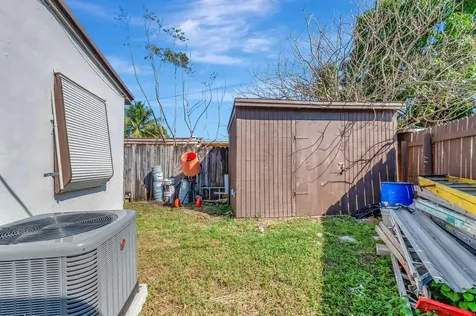 2931 French Avenue Lake Worth FL 33461