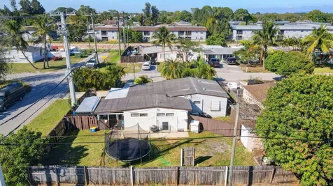 2931 French Avenue Lake Worth FL 33461