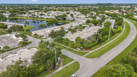 9244 Flynn Circle Boca Raton FL 33496