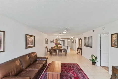 9244 Flynn Circle Boca Raton FL 33496