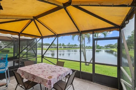 9244 Flynn Circle Boca Raton FL 33496