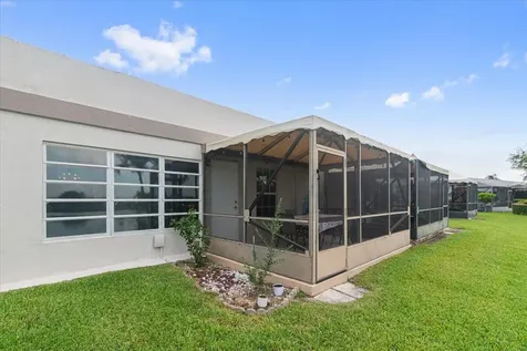 9244 Flynn Circle Boca Raton FL 33496