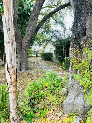 679 Sw 17th Court Boca Raton FL 33486