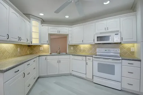 9107 Chatsworth Cascades Circle Boca Raton FL 33434