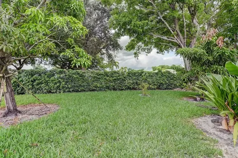 9107 Chatsworth Cascades Circle Boca Raton FL 33434