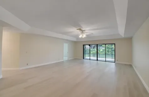 9107 Chatsworth Cascades Circle Boca Raton FL 33434