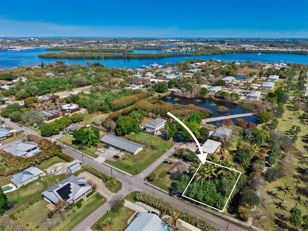 3529 SW Cornell Avenue Palm City FL 34990