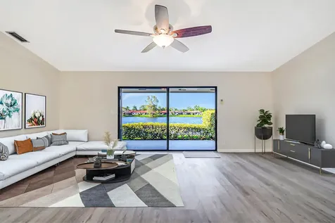 23 Mayfair Lane Boynton Beach FL 33426