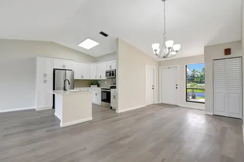 23 Mayfair Lane Boynton Beach FL 33426