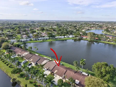 23 Mayfair Lane Boynton Beach FL 33426