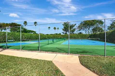 23 Mayfair Lane Boynton Beach FL 33426