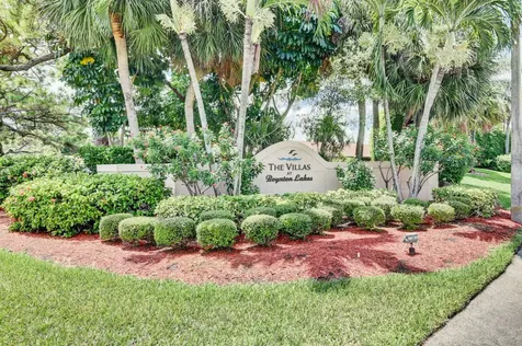 23 Mayfair Lane Boynton Beach FL 33426