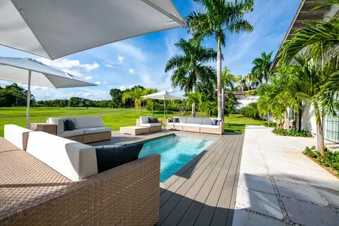 5 Rio Arriba Casa de Campo DR 22000