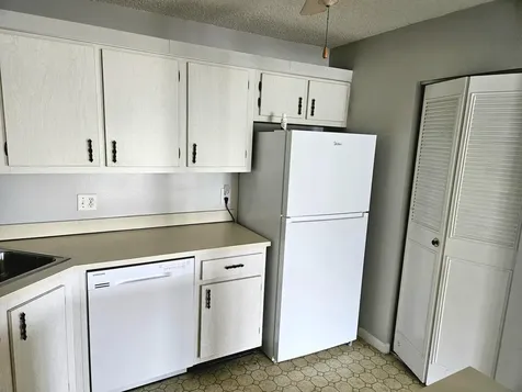 5991 Whispering Pine Way Greenacres FL 33463
