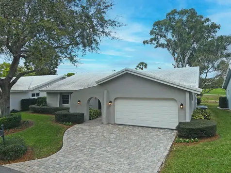 5577 N Cameo Drive Boca Raton FL 33433