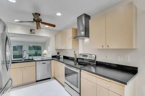 5577 N Cameo Drive Boca Raton FL 33433