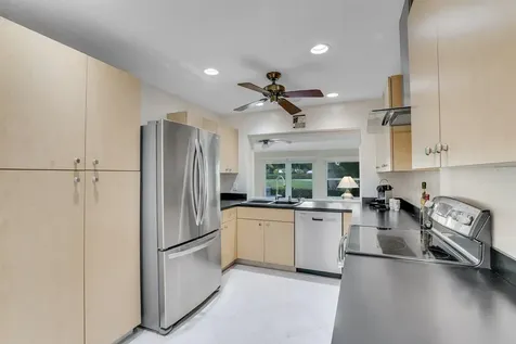 5577 N Cameo Drive Boca Raton FL 33433