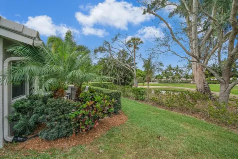 5577 N Cameo Drive Boca Raton FL 33433