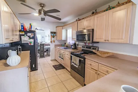 513 El Vedado West Palm Beach FL 33405