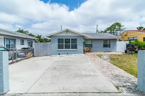 513 El Vedado West Palm Beach FL 33405