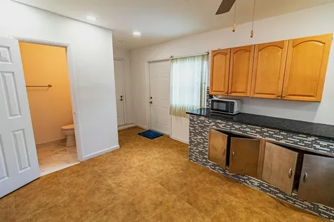 513 El Vedado West Palm Beach FL 33405